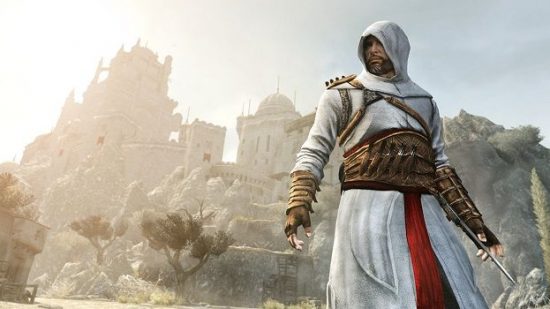 Assassin's Creed Revelation Altair standing in front of middle eastern city