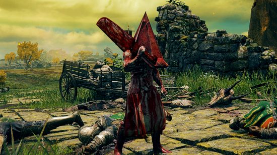 Elden Ring mod - Pyramid Head from Silent Hill, covered in blood, in the Lands Between