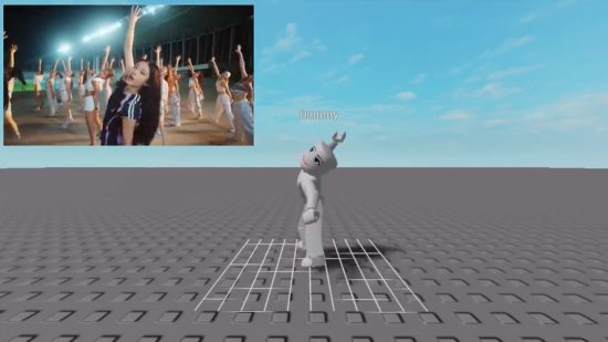 Avatar Roblox menari dalam bentuk di samping video dari NewJean's "Perhatian."