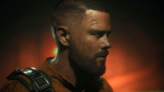 Preview of Callisto Protocol gameplay on fear: a man with short hair and a beard sweats on an orange background