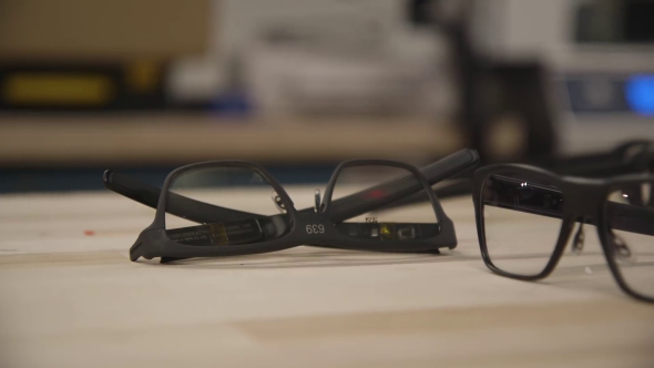 Intel Vaunt smart glasses